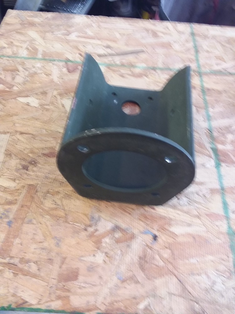 Mounting Bracket for Antenna MX-6706/VRC