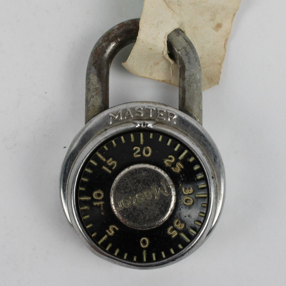 Vintage Master Lock Co. Padlock w/ Combination FLAWED