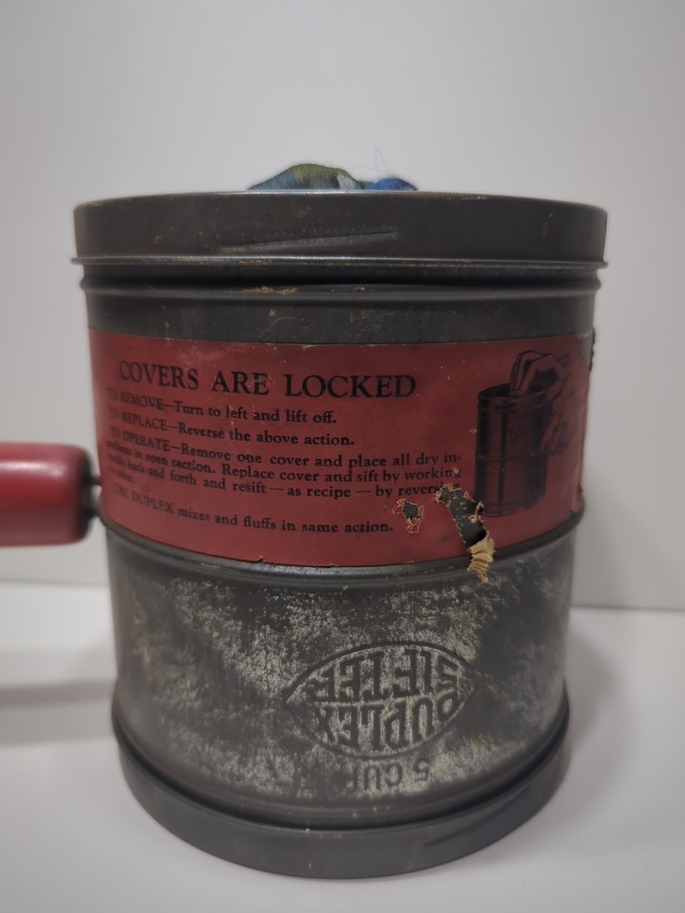 ✨VINTAGE✨ 1920's Duplex Sifter Lable RED HANDLE 5 cup