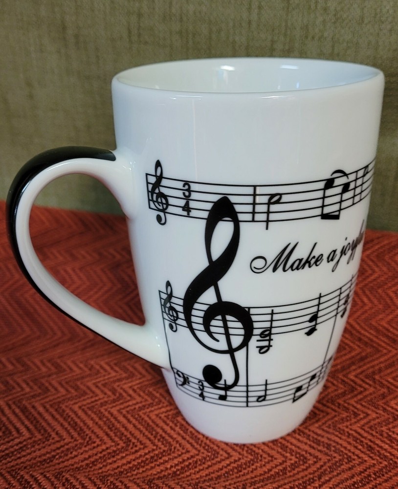 Coffee Mug Music Note with Psalm 100:1