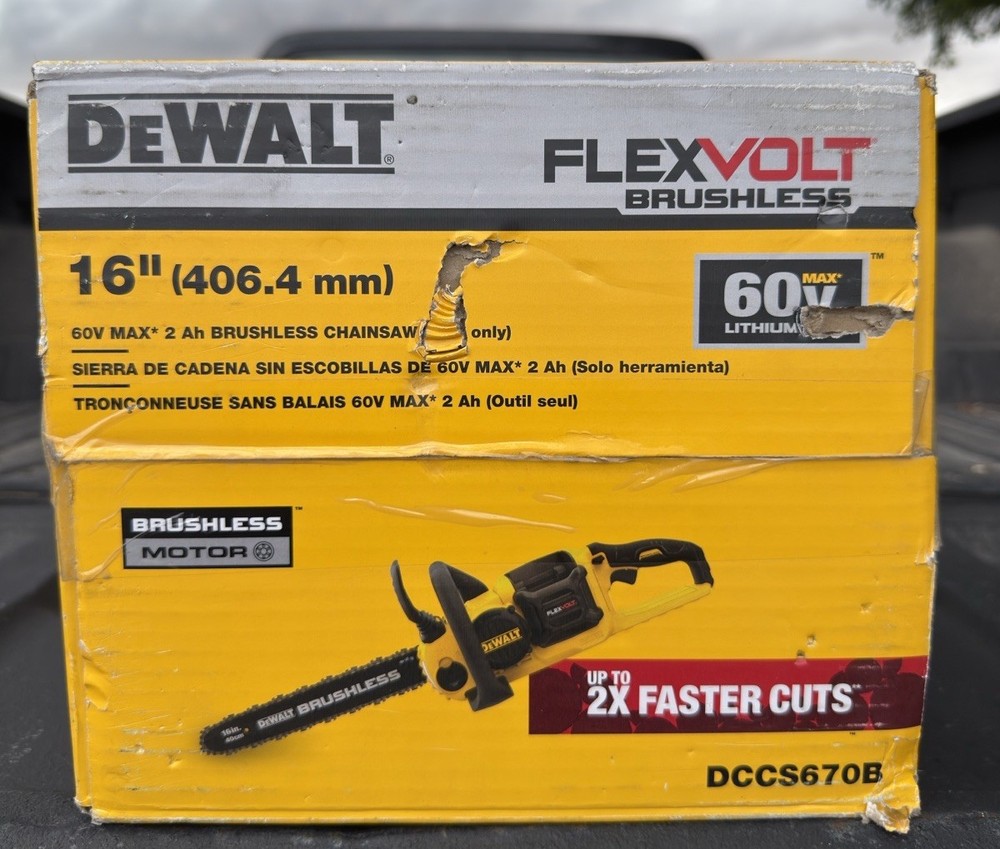 Dewalt DCCS670B FLEXVOLT 60V MAX Cordless Chainsaw (Tool Only)