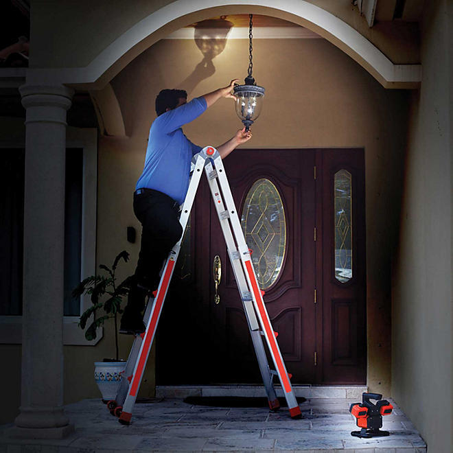 SIRIUS 2000 Lumens Rechargeable LED Worklight and Spotlight