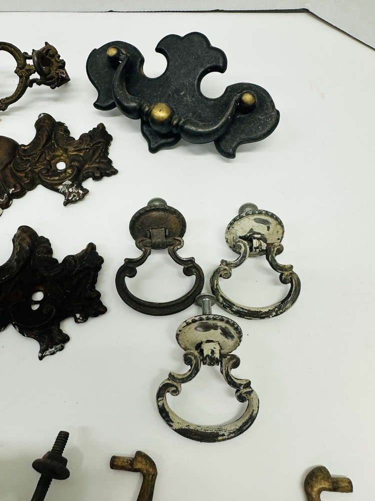 Metal And Brass Handle And Pull Lot