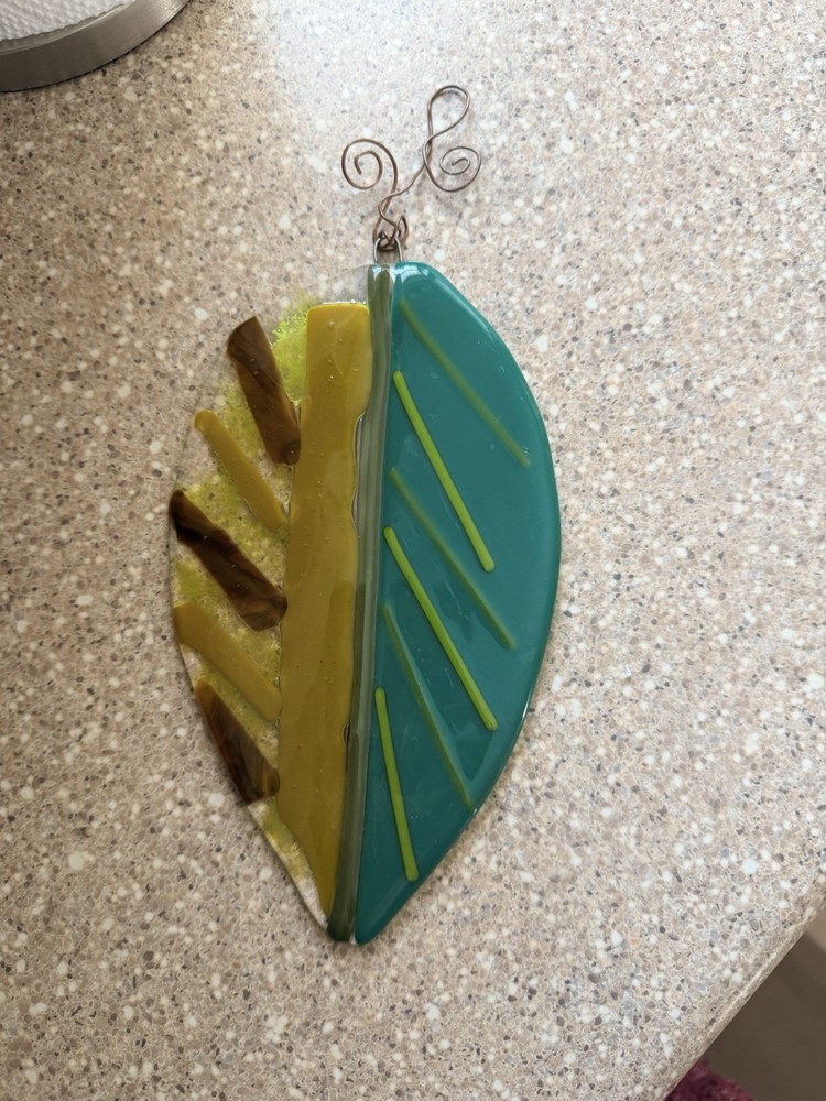 Handmade Suncatcher Leaf Design Wire Hanger