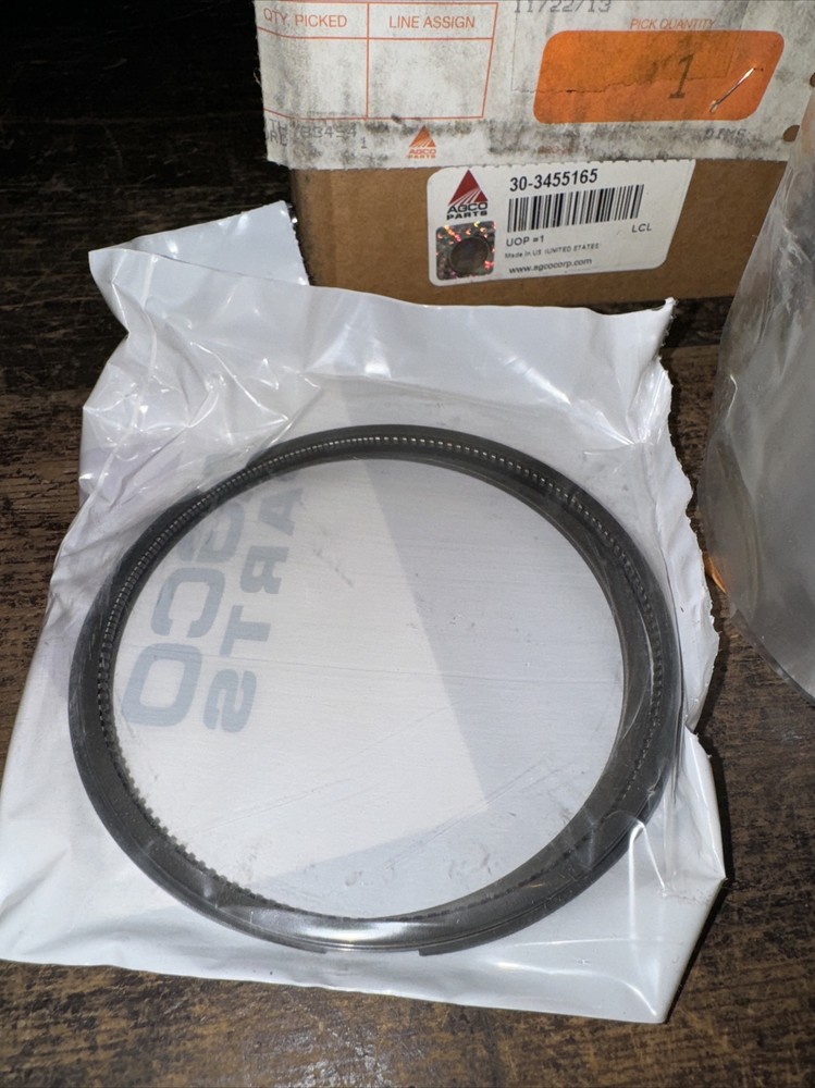 NOS Agco 30-3455165 Kit Eng Piston