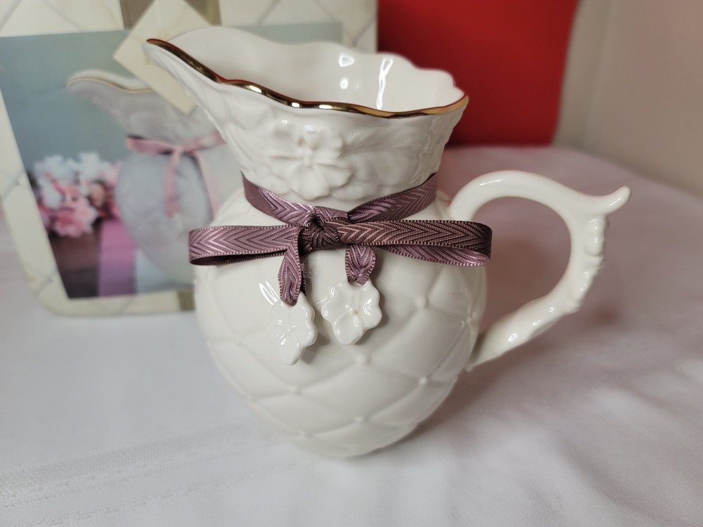 Lenox Pitcher "TIED WITH LOVE" Checker Pattern Ivory Peyton