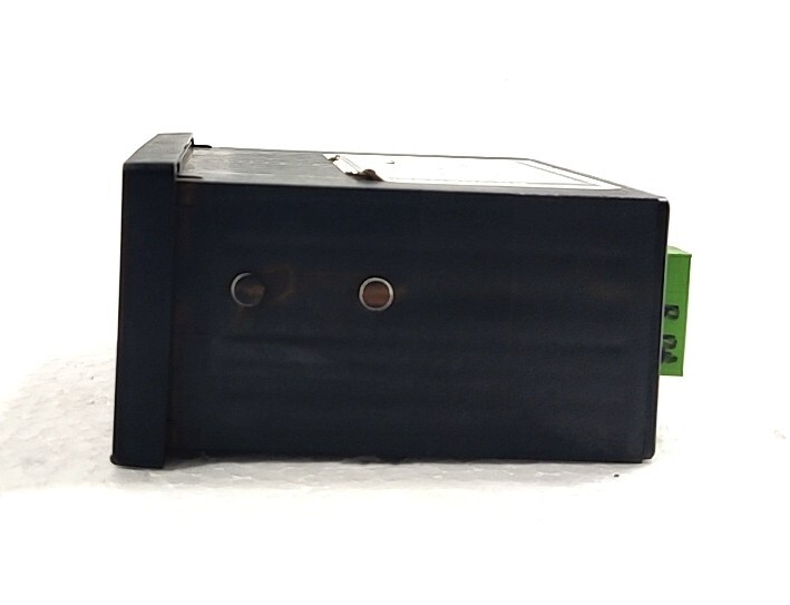 BRODERSEN UDC-32 DIGITAL PANEL CONTROLLER