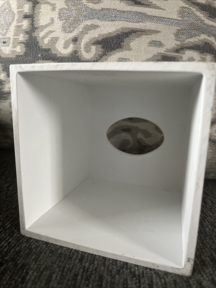 Tissue Box Cover Square White Beautiful (G9)