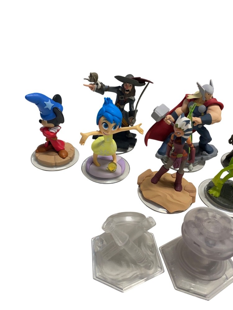 Infinity Game Pieces Playset Lot Assorted 2.0 Figures Characters