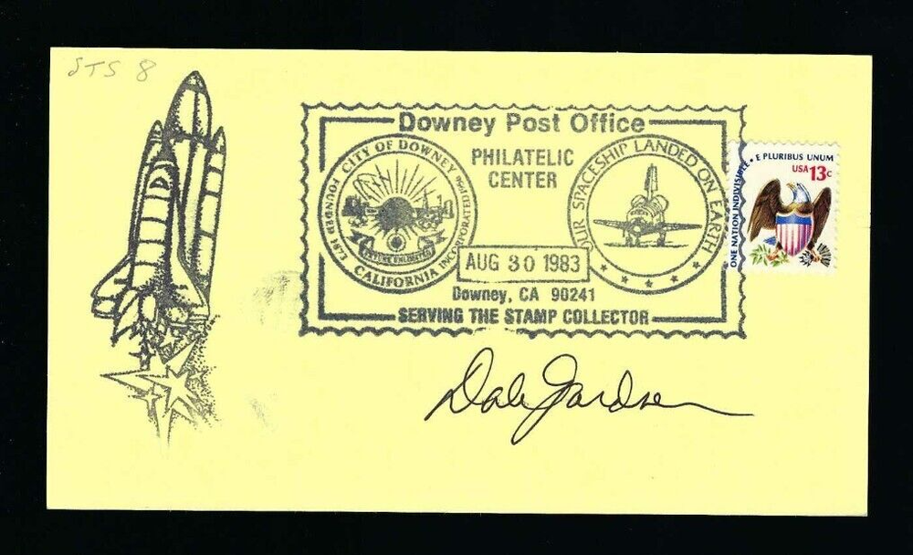 Dale Gardner signed postcard NASA Shuttle Astronaut Space Exploration