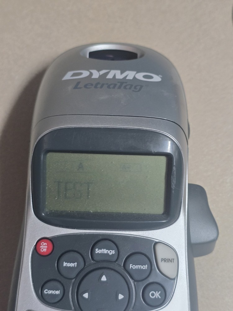 DYMO LetraTag 100H Plus Handheld Label Maker * TESTED AND WORKING!