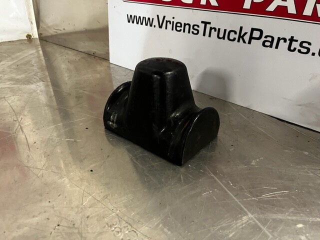 KENWORTH PAD-FRONT SPRING K174-911