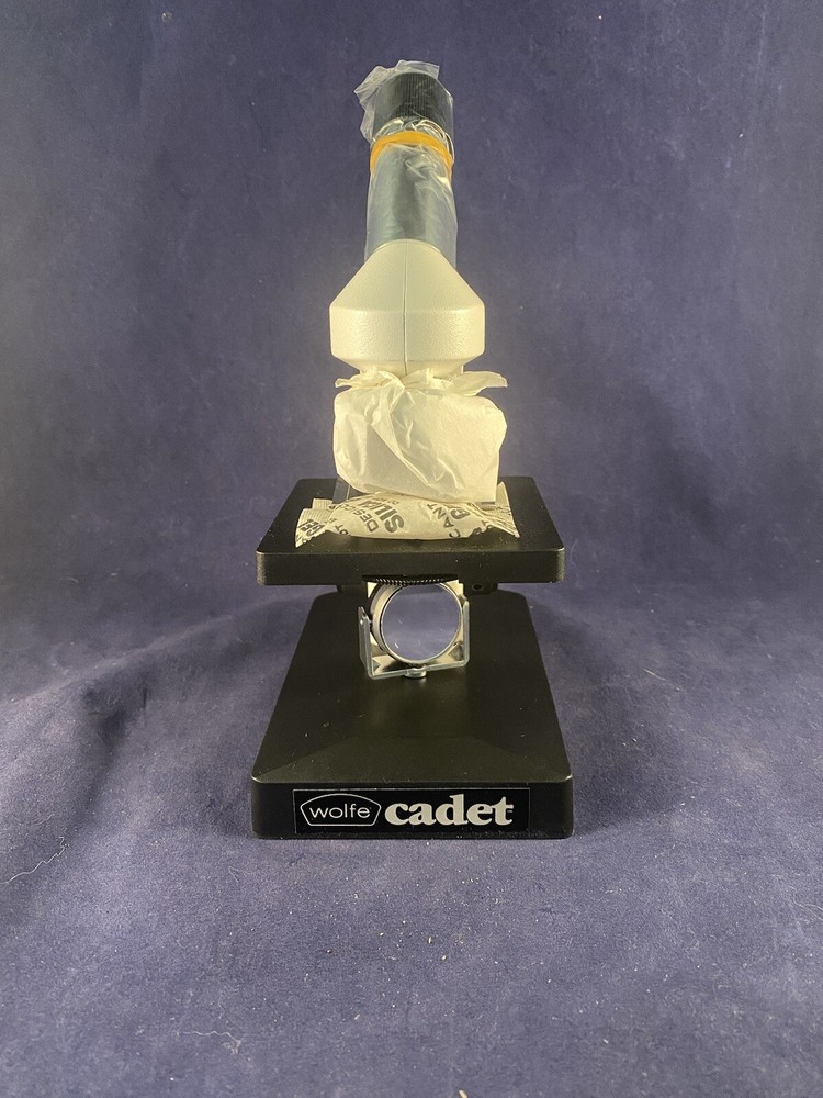 Wolfe Cadet Student Activity Microscope 700X Battery Operated Light NEW