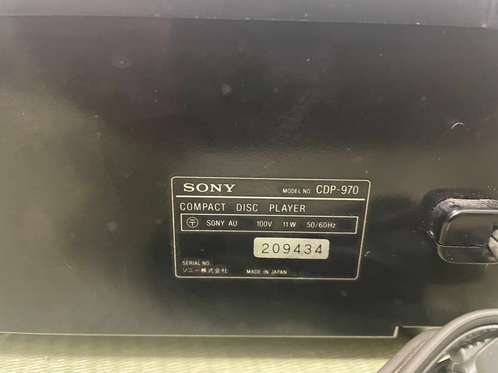 SONY CDP-970 CD player with remote control 1st generation Esprit CD player Japan