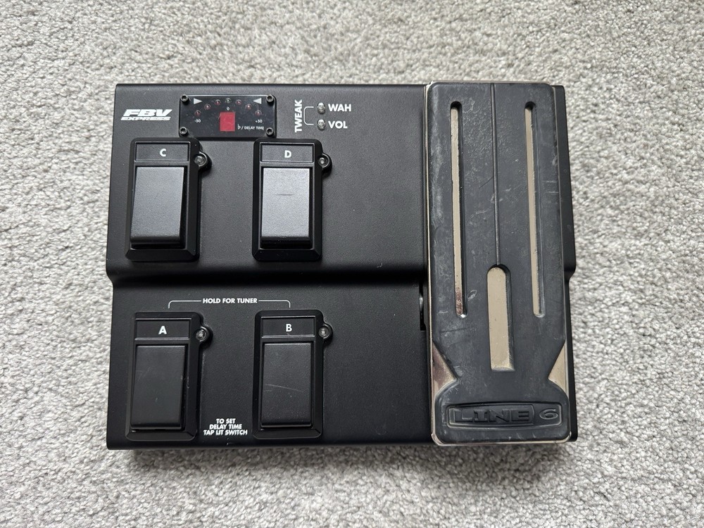 Line 6 FBV Express Footswitch Wah Guitar Effect Pedal No Cords