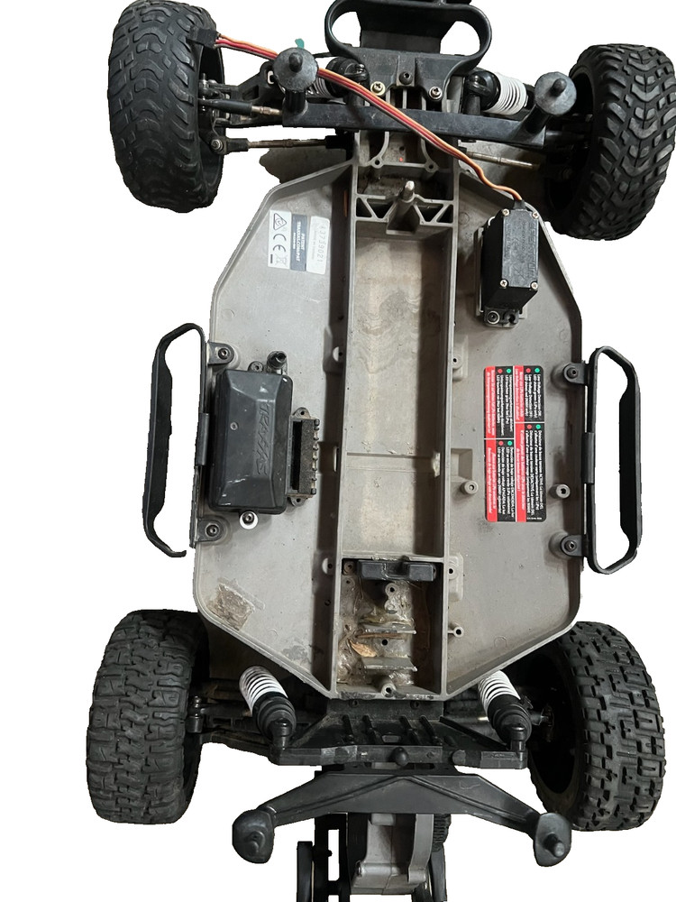 traxxas slash 2wd roller