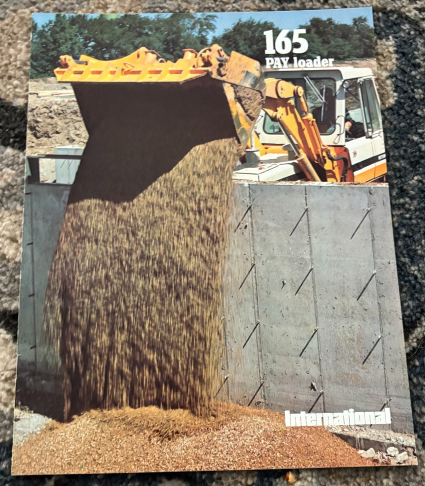 International Harvester 165 Crawler Loader Brochure AMIL25
