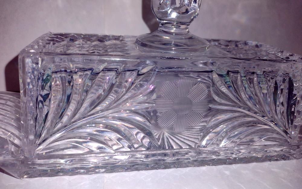 Clear Glass Rectangular Butter Dish W/ Lid Geometric Pattern Diamond