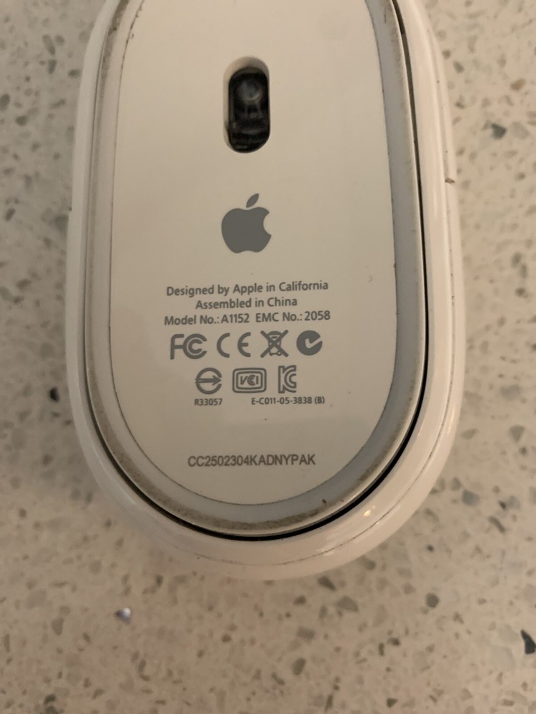 GENUINE APPLE WIRED USB OPTICAL MIGHTY MOUSE A1152 EMC 2058