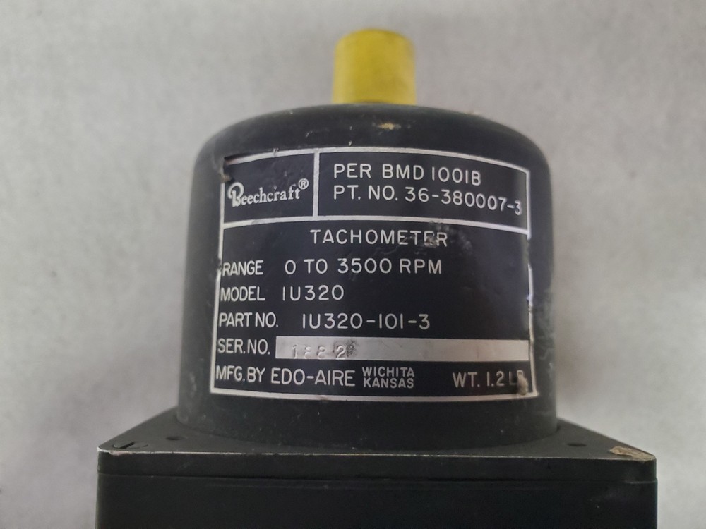 EDO AIRE Beechcraft Tachometer 1U320-101-3