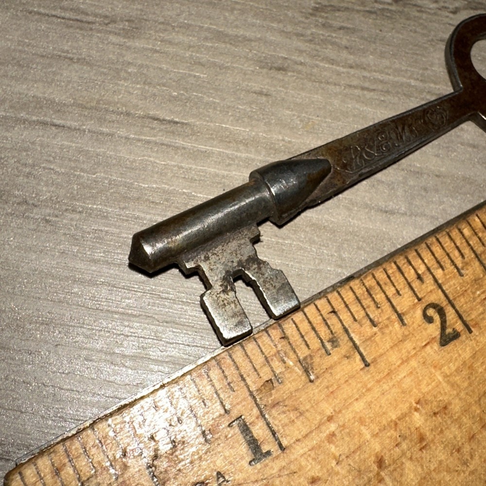 Antique Skeleton Key Solid Barrel Legit Antique Key P & E Mfg. #12
