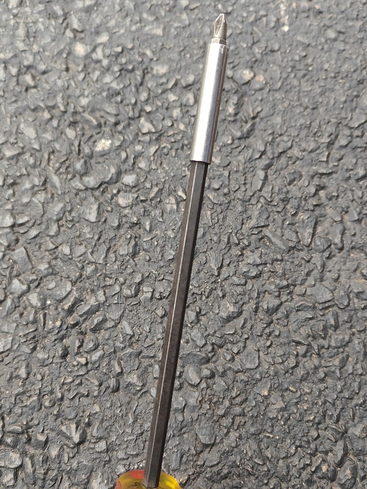 Matco Tools USA Magnetic Bit Driver Handle Long Screwdriver With Bits SDSM811