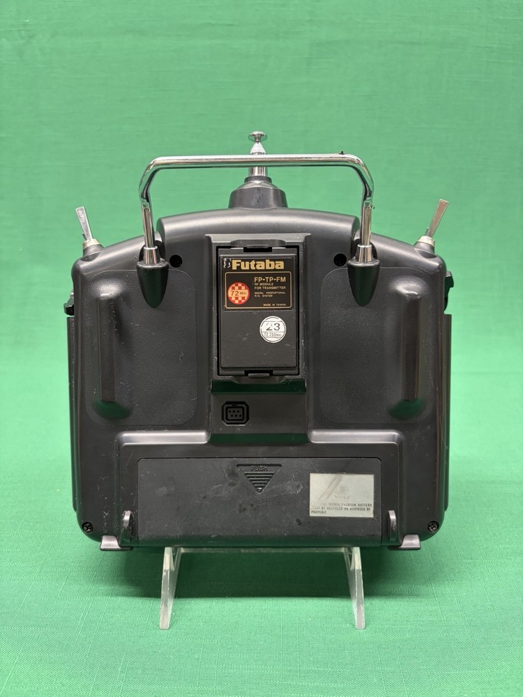 Futaba T9CAP PCM1024 Computerized Airplane System Transmitter with Manual