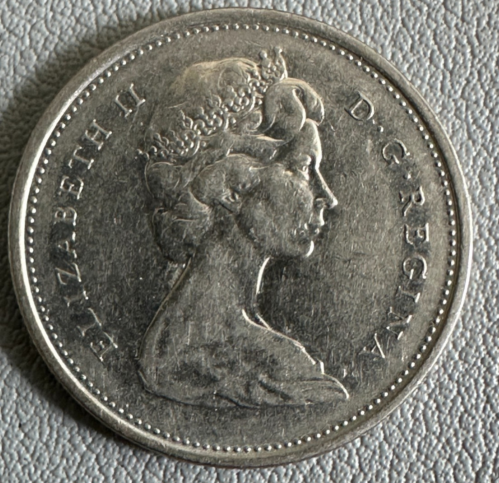1969 - Canada - 25 Cent Coin