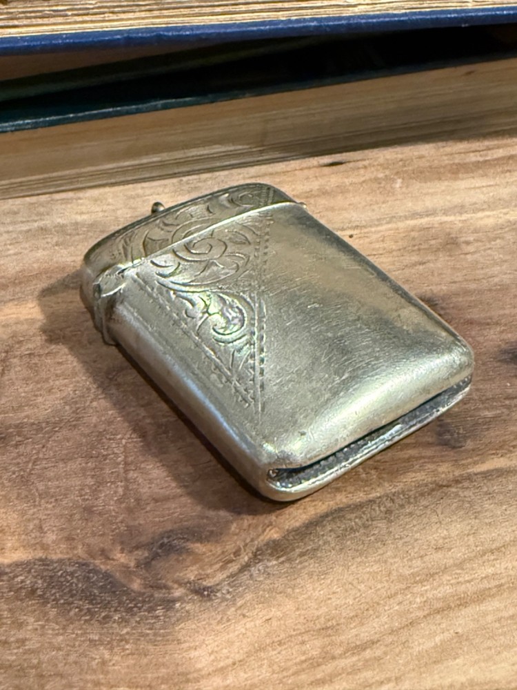 Vintage Silver Plated Vesta Match Safe with Engraved Pattern