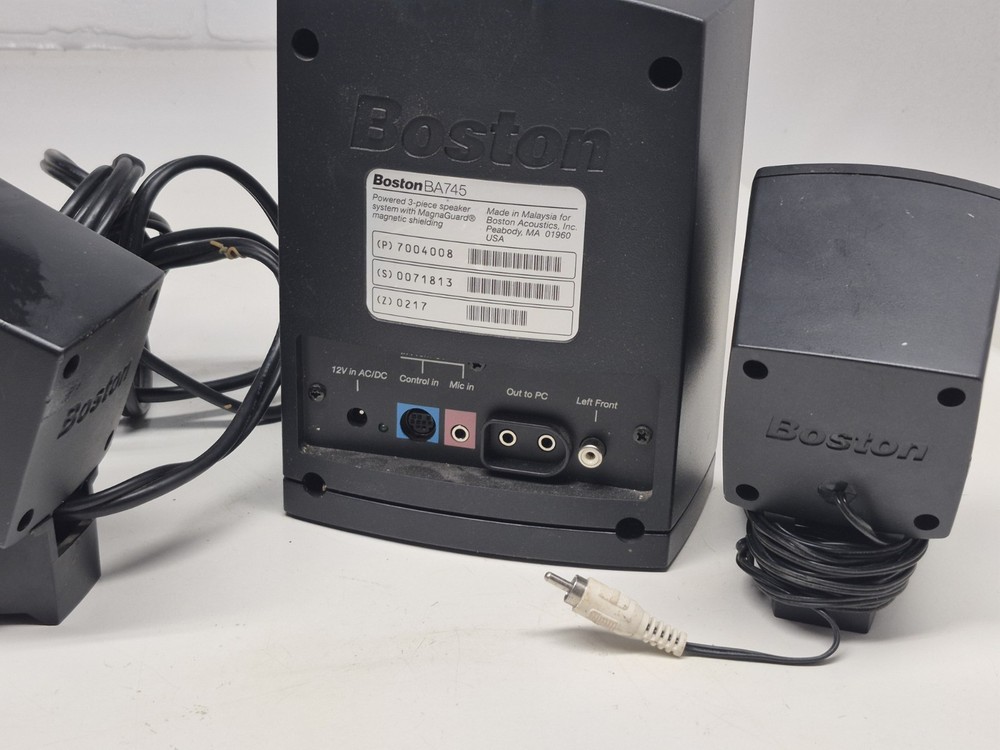 Boston BA745 Powered 3 piece speaker system - tested