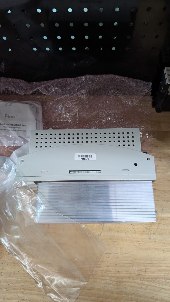 KUKA 00-105-351 KSD1-32 Servo Drive for KRC2 Controller