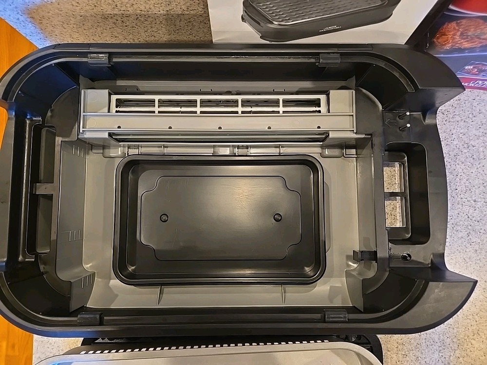 Indoor Smokeless Electric Grill BBQ Griddle Fast Heating Easy Clean Compact