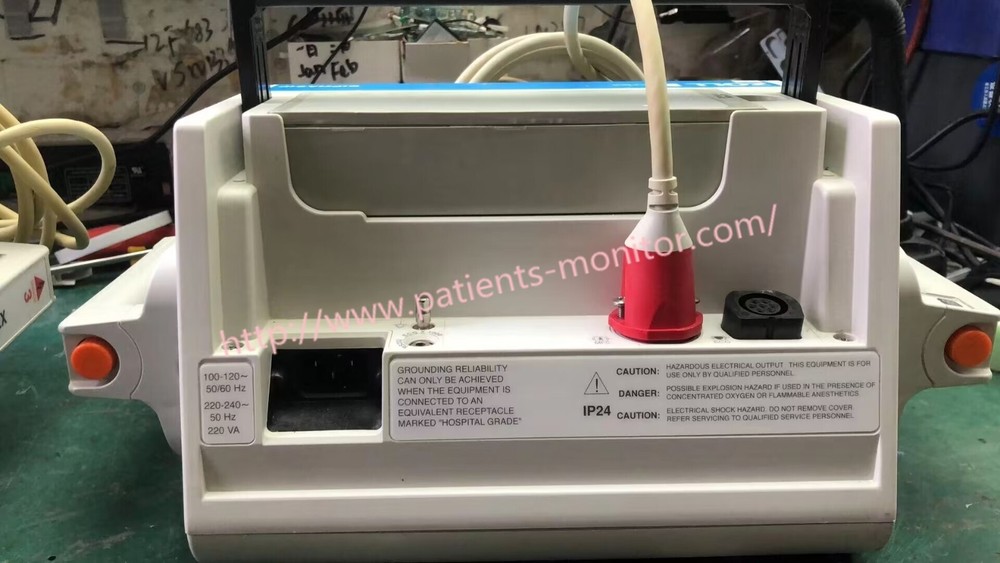 ZOLL M Series With Paddles & MFC Cable