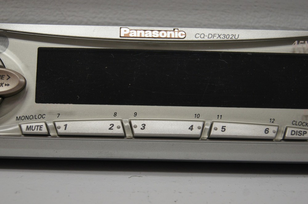 Faceplate ONLY!!! Panasonic CQ-DFX302U 45Wx4