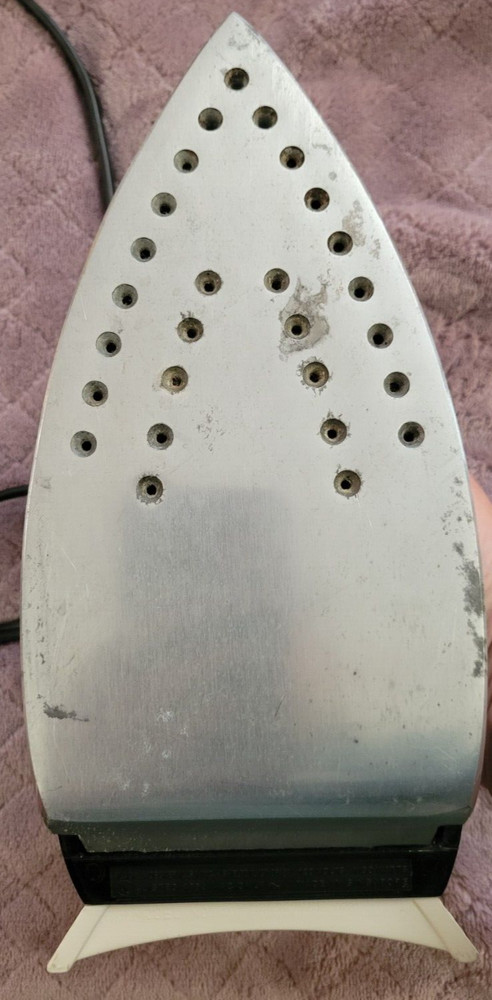 Black & Decker Light'nEasy Steam/Dry Iron