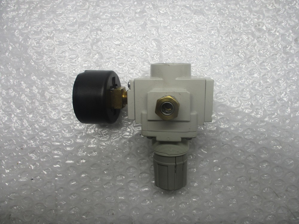 SMC AR20K-02-B REGULATOR (AS PICTURED) UNMP