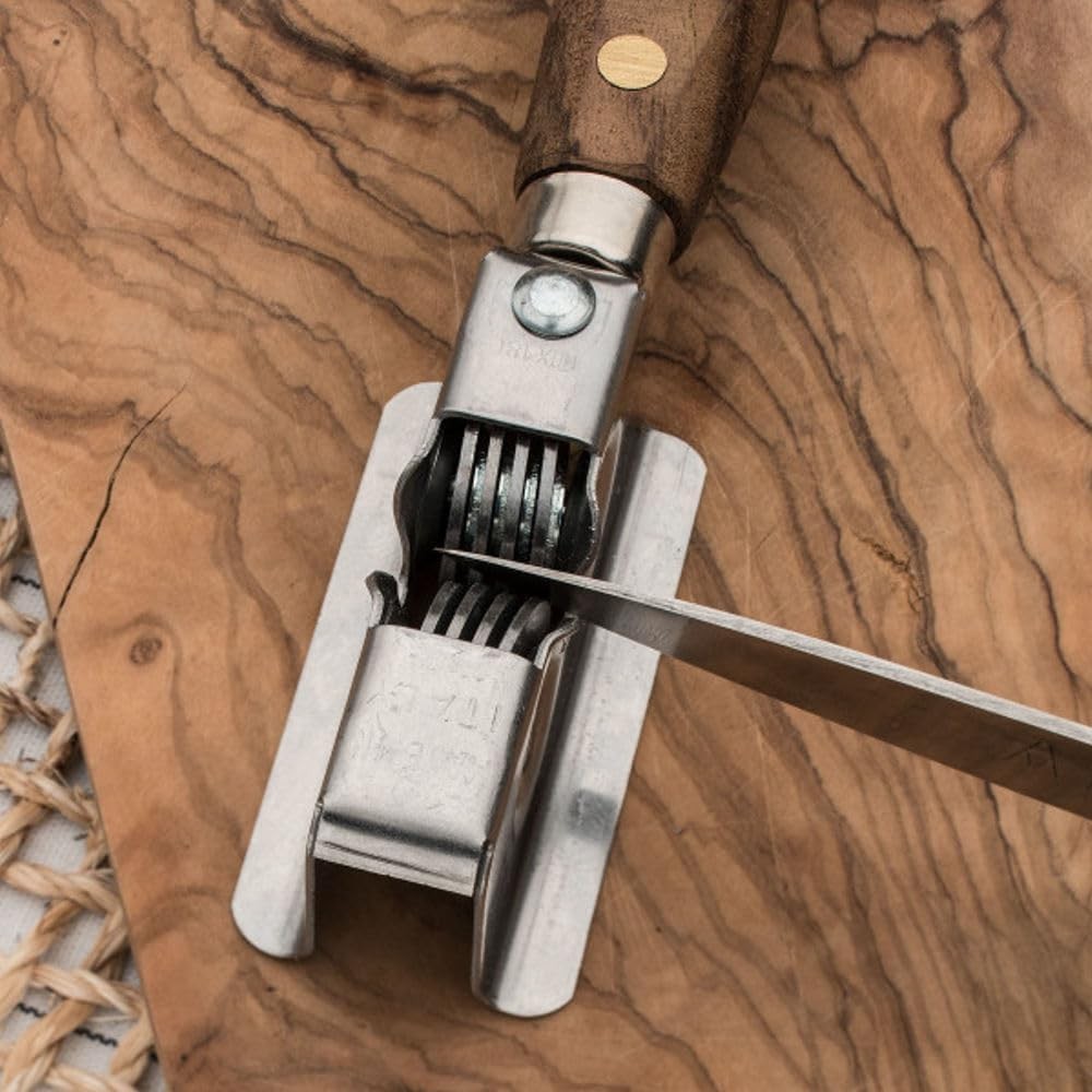 Knife Sharpener Handheld Manual Sharpening Tool Fixed Blades Pocketknives &