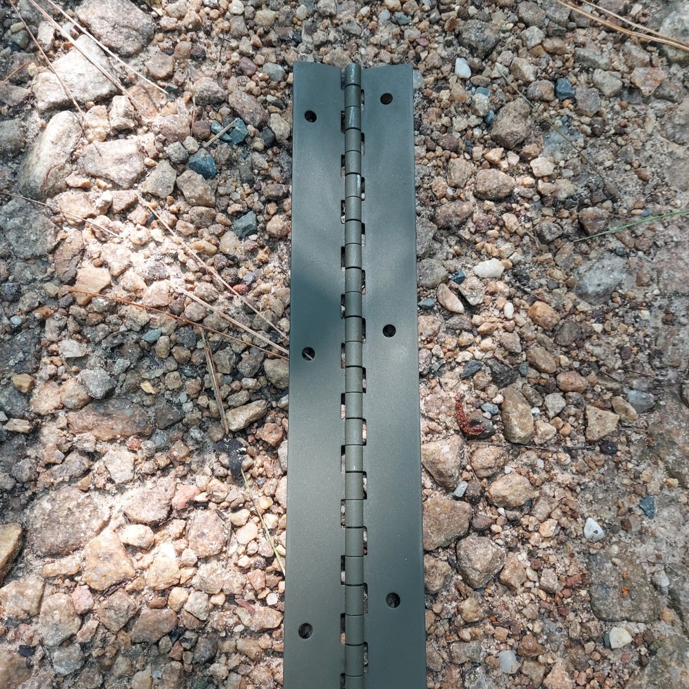 NOS Hinge FMTV? / 12442051