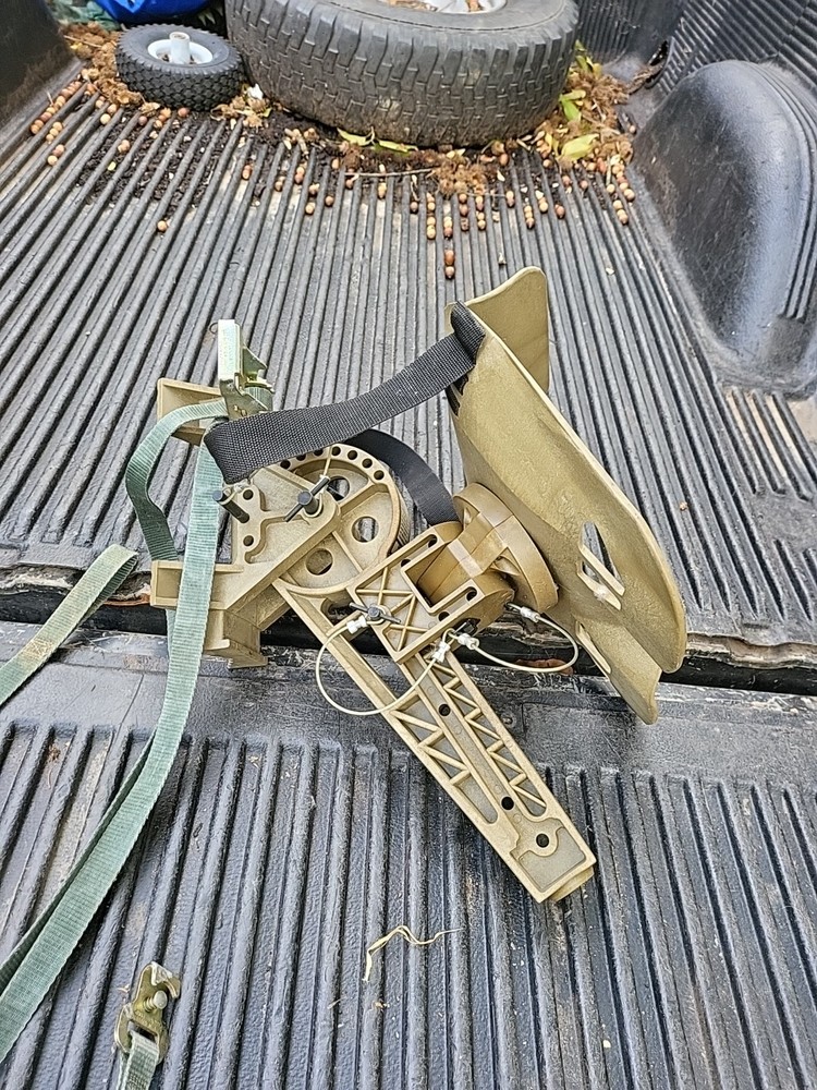 SWIVELIMB ULTRALIGHT HANGING TREESTAND VERTICAL OR HORIZONTAL LIMB TREE STAND