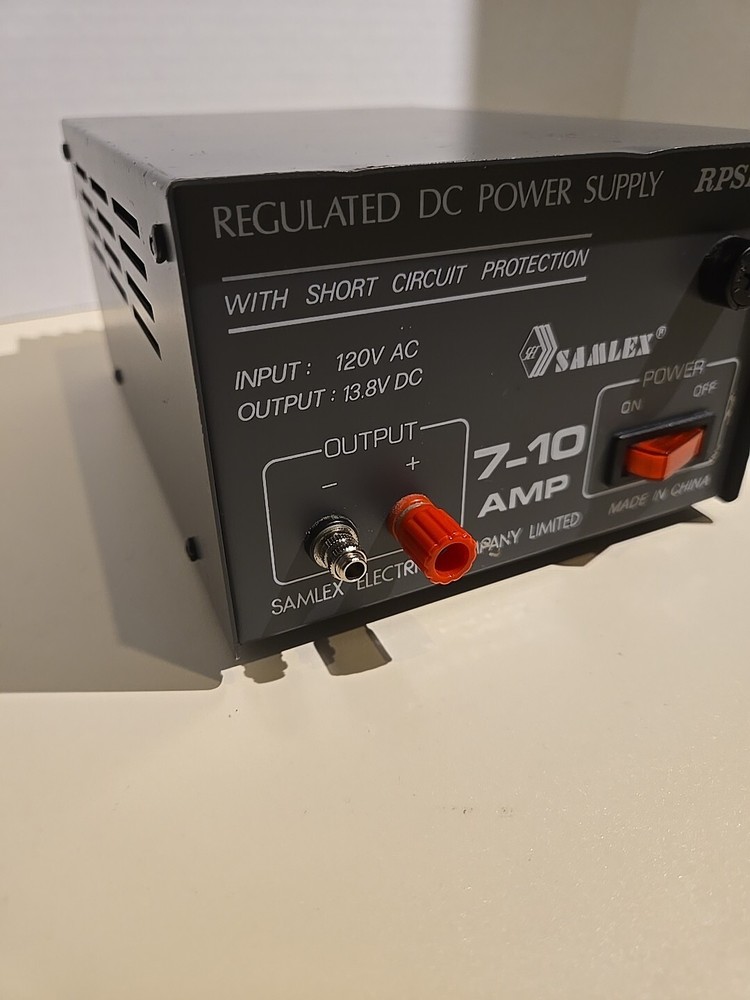 Samlex Power Supply Regulated DC 7-10 Amp 120v Clean Working Condition