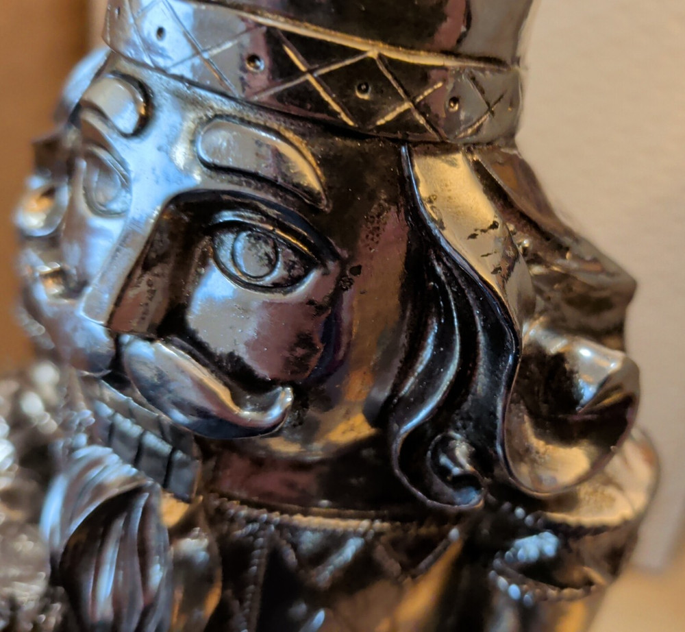 Nutcracker King Statue With Faux Silver Finish 12" Tall
