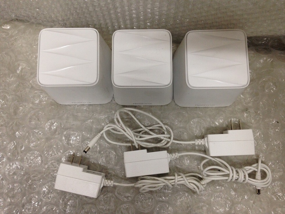 Meshforce M1 White Parental Control 9V Wireless Mesh Wi Fi System