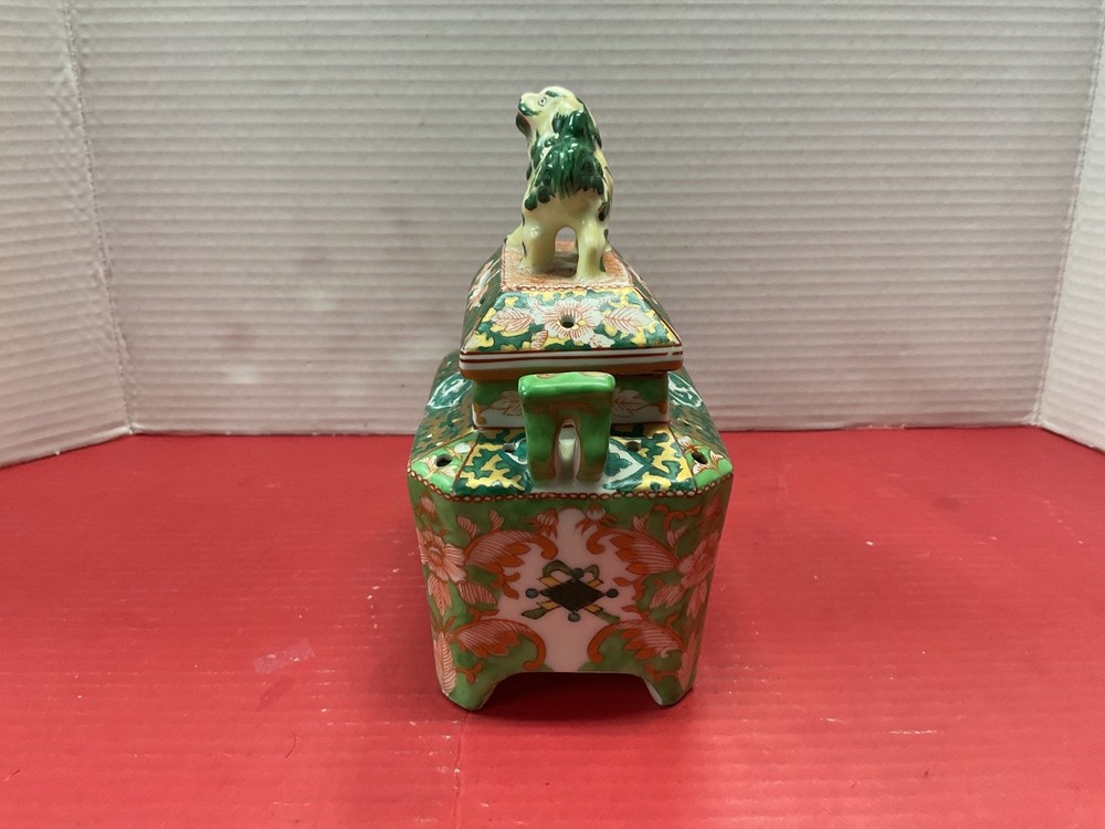 censer foo dog lid included