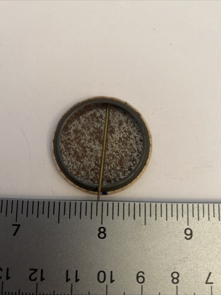 Bob Lillian ‘74 Pin Back Button P9