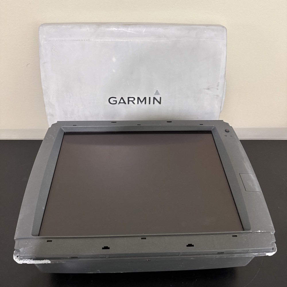 GARMIN GPSMAP 5215 With Suncover