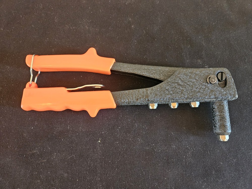 ~ Arrow RH200 EZ Rivet Tool + Rivets