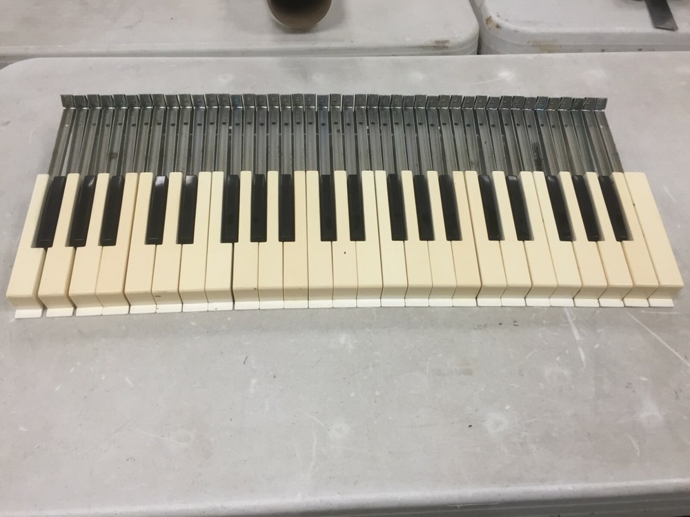 Baldwin Organ Waterfall Style Keys 44 Note 3.5 Octave Set! MAKE OFFER!