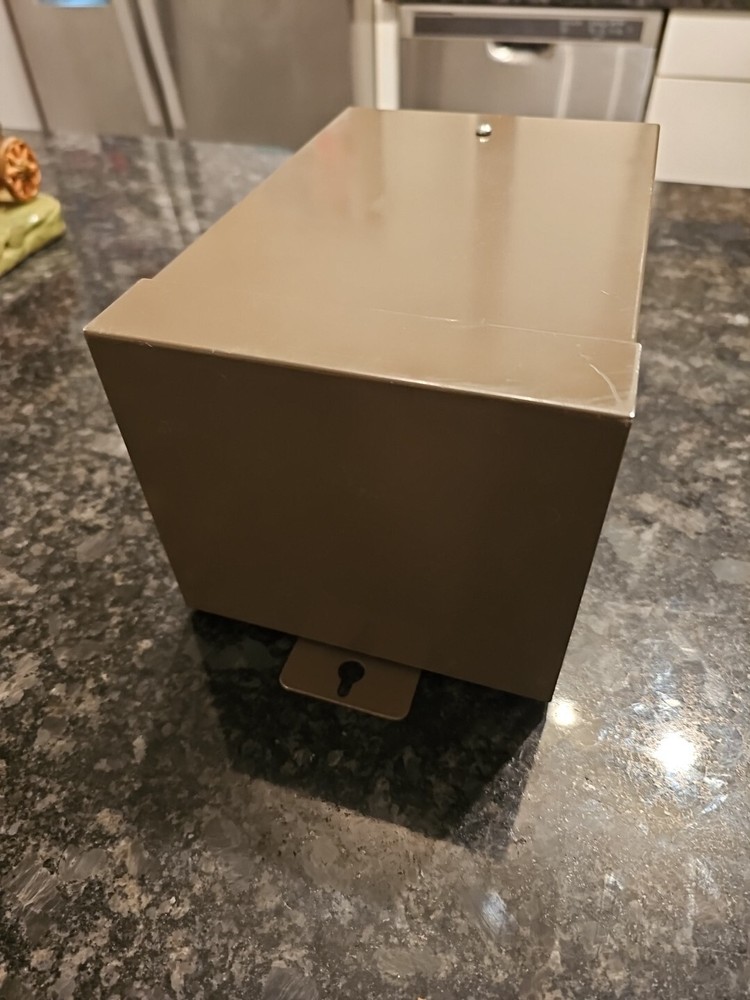 Cooper FOLTBOX fiber Optic. Power Source