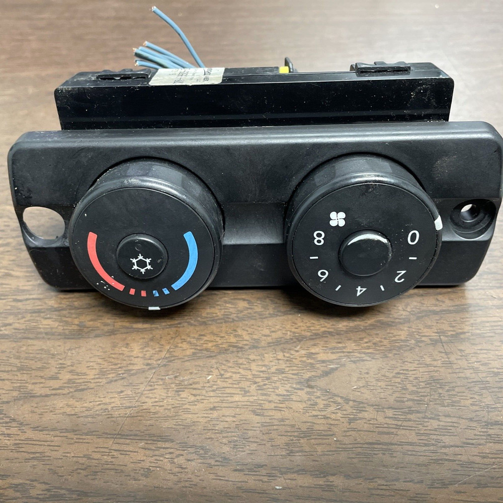 FREIGHTLINER CASCADIA TEMPERATURE CONTROL SWITCH A22- 60669 -002