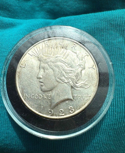 1923-D $1 Peace Dollar in Capsule